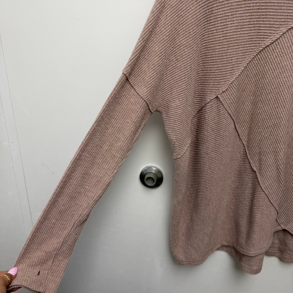 H by Bordeaux Mauve Taupe Ribbed‎ Cowl Neck Layered Front Knit Sweater Size M - Picture 2 of 4